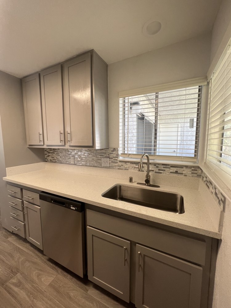 VILLA DEL SOL APARTMENTS Updated August 2024 13 Photos 4255