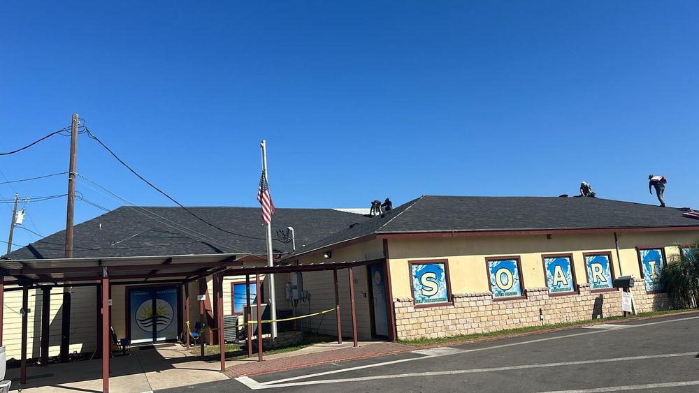 Slide of Mid-Valley Roofing