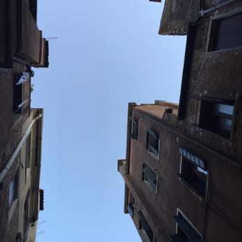Osteria León Bianco - View looking up - Italian Near Me - Venezia, VE Osteria León Bianco - View looking up - Italian Near Me - Venezia, VE