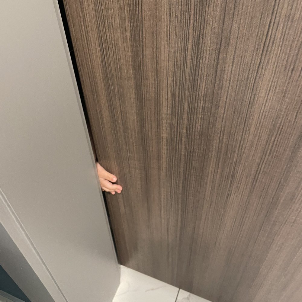 Home2 Suites by Hilton Bend - Bathroom door doesn't completely close. My toddler bothered me the whole time while I was in there. - Hotels Near Me - Bend, Oregon