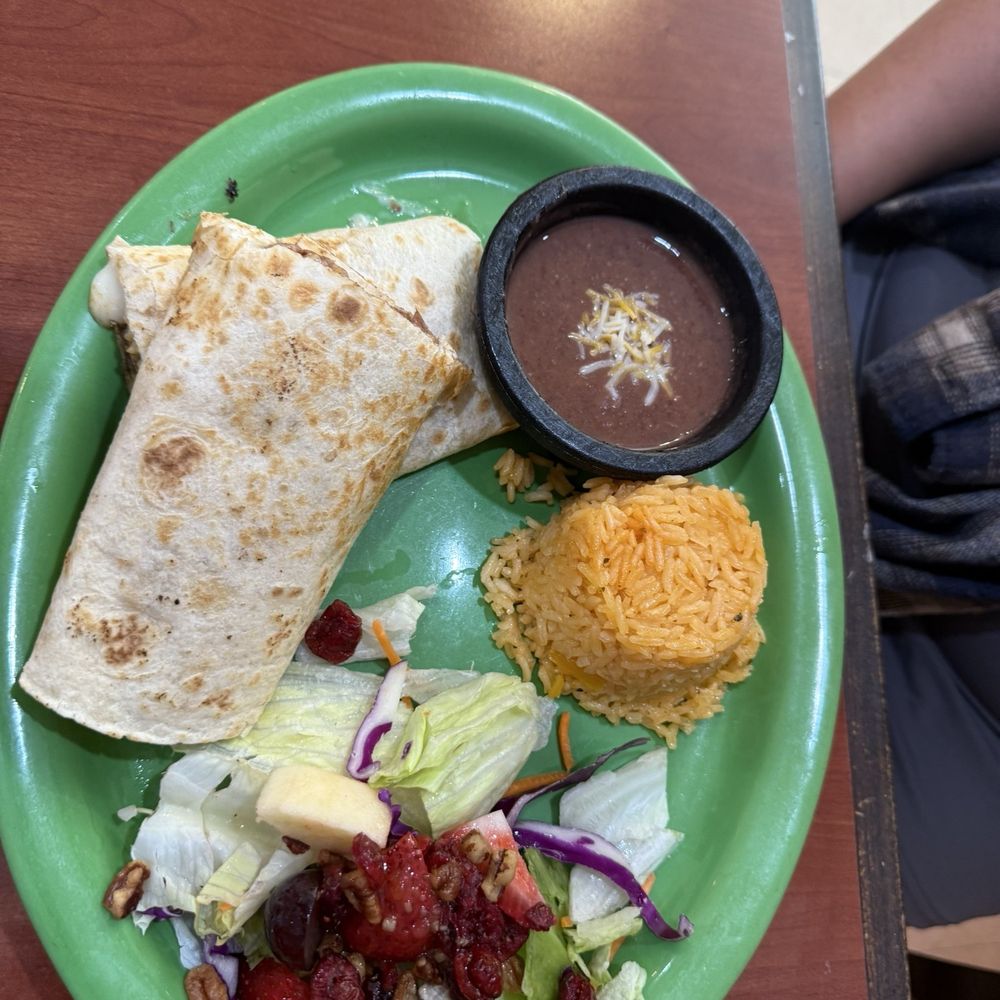El Principio Bar and Grill - Birria burrito - Mexican Near Me - Robert, Louisiana El Principio Bar and Grill - Birria burrito - Mexican Near Me - Robert, Louisiana