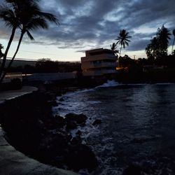 Kona Tiki Hotel