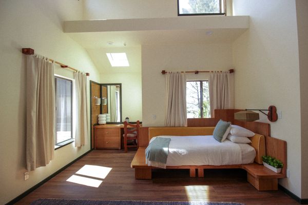 Lodge at Marconi by null