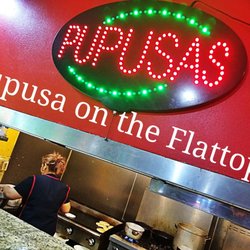 Pupusería y Restaurante Salvadoreño