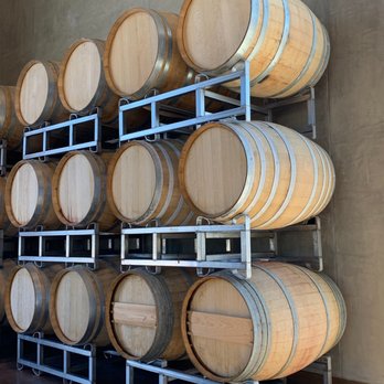 Niner Wine Estates - Wine Tasting Room Near Me - Paso Robles, California