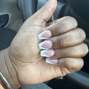 Central Nails - Nail Salons Near Me - North Kingstown, Rhode Island