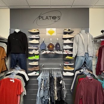 Plato's Closet - Great clothing and style and fashion trends - Used, Vintage & Consignment Near Me - El Cajon, California