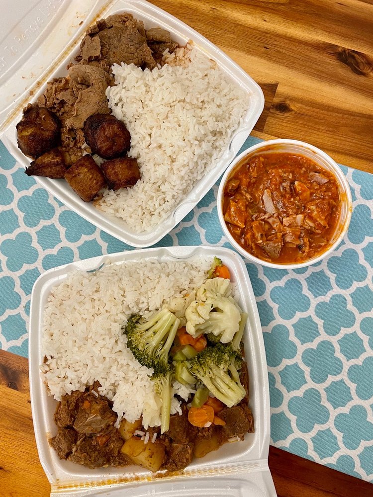 Lelo's BBQ Puerto Rican Cuisine