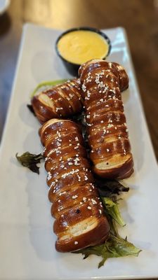 The Ground Round by null