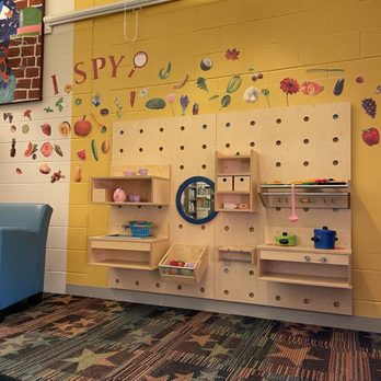 Omaha Public Library - Libraries Near Me - Omaha, Nebraska