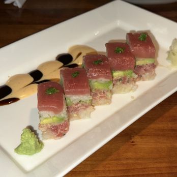 South Beverly Grill - Osaka Pressed Sushi - New American Near Me - Beverly Hills, California South Beverly Grill - Osaka Pressed Sushi - New American Near Me - Beverly Hills, California