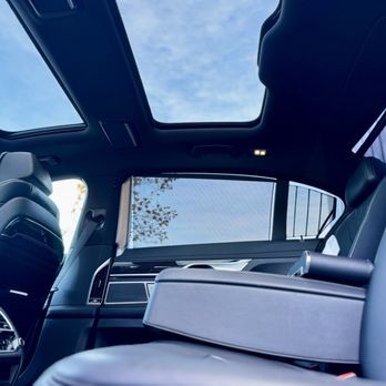 Peninsula Limo - BMW 740i executive package - Airport Shuttles Near Me - Burlingame, California