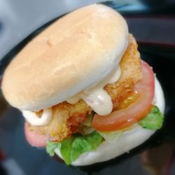 Simply Delicious - American Style Chicken Burger
