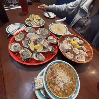 High Tide Harry's - Raw Oysters and Clams - Seafood Near Me - Orlando, Florida