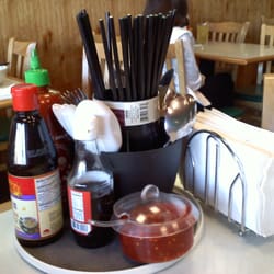 Cafe Thuy Van - The classic set up for a noodle house.