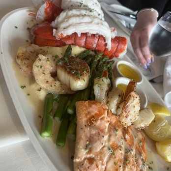 AQUA by El Gaucho - Seafood platter special - heaven on a plate! - Seafood Near Me - Seattle, Washington AQUA by El Gaucho - Seafood platter special - heaven on a plate! - Seafood Near Me - Seattle, Washington
