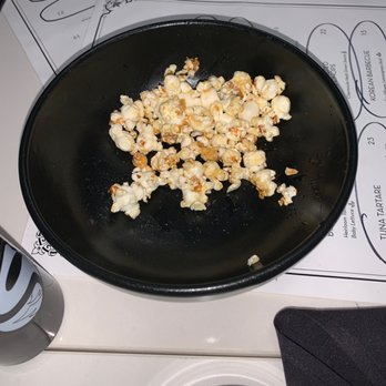 BLK SWAN - White Truffle Caramel Marshmallow Popcorn: Complimentary - New American Near Me - Baltimore, Maryland
