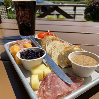 Public Coast Brewing - Brewer's plate with the Coconut Brown Ale (suggested pairing) - American Near Me - Cannon Beach, Oregon Public Coast Brewing - Brewer's plate with the Coconut Brown Ale (suggested pairing) - American Near Me - Cannon Beach, Oregon