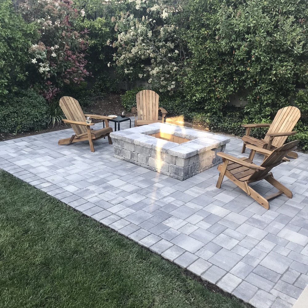 Wood burning fire pit