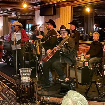 The Driskill Bar - Live music on a Saturday night - Lounges Near Me - Austin, Texas