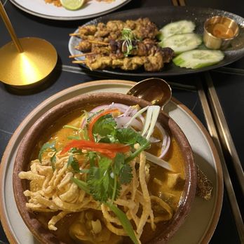 SIAM THAI EATERY - Updated June 2025 - 204 Photos & 49 Reviews - 1329 S