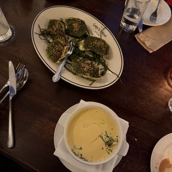 Gage & Tollner - Crab soup, oysters Rockefeller - American Near Me - Brooklyn, New York Gage & Tollner - Crab soup, oysters Rockefeller - American Near Me - Brooklyn, New York