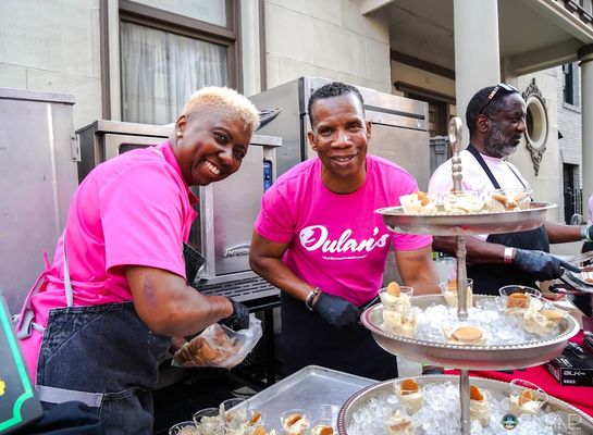 Hotville Chicken (DULANVILLE FOOD TRUCK) by null