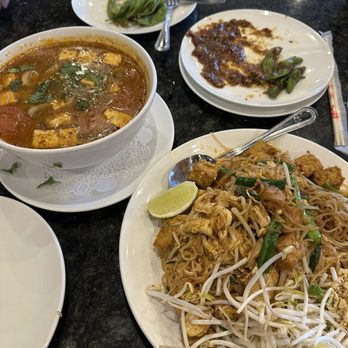 Naam Khao - Thai Near Me - Houston, Texas
