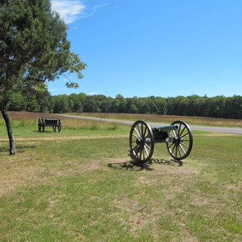 Spotsylvania Courthouse Battlefield - Cannon - Landmarks & Historical Buildings Near Me - Spotsylvania, Virginia