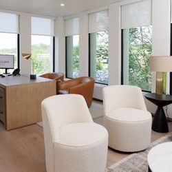 Elevium Health - We provide a calming, de-medicalized atmosphere to help elevate your experience in mental health wellness. Call us for a consultation.