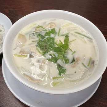 Da’s thai cuisine - tom kha - Thai Near Me - Round Rock, Texas Da’s thai cuisine - tom kha - Thai Near Me - Round Rock, Texas