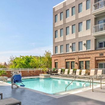 The Blake Apartments - Pool - Apartments Near Me - Savannah, Georgia The Blake Apartments - Pool - Apartments Near Me - Savannah, Georgia