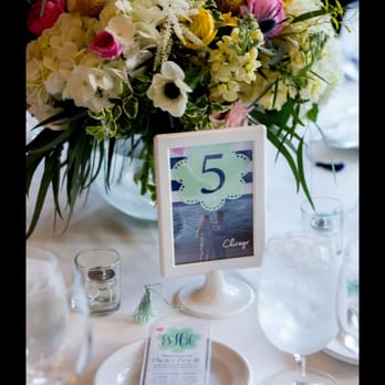 Floral Wonders - One of our centerpieces - Florists Near Me - Geneva, Illinois Floral Wonders - One of our centerpieces - Florists Near Me - Geneva, Illinois
