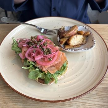 Rose Tavern - Smoked Salmon avocado toast - Wine Bars Near Me - Canandaigua, New York