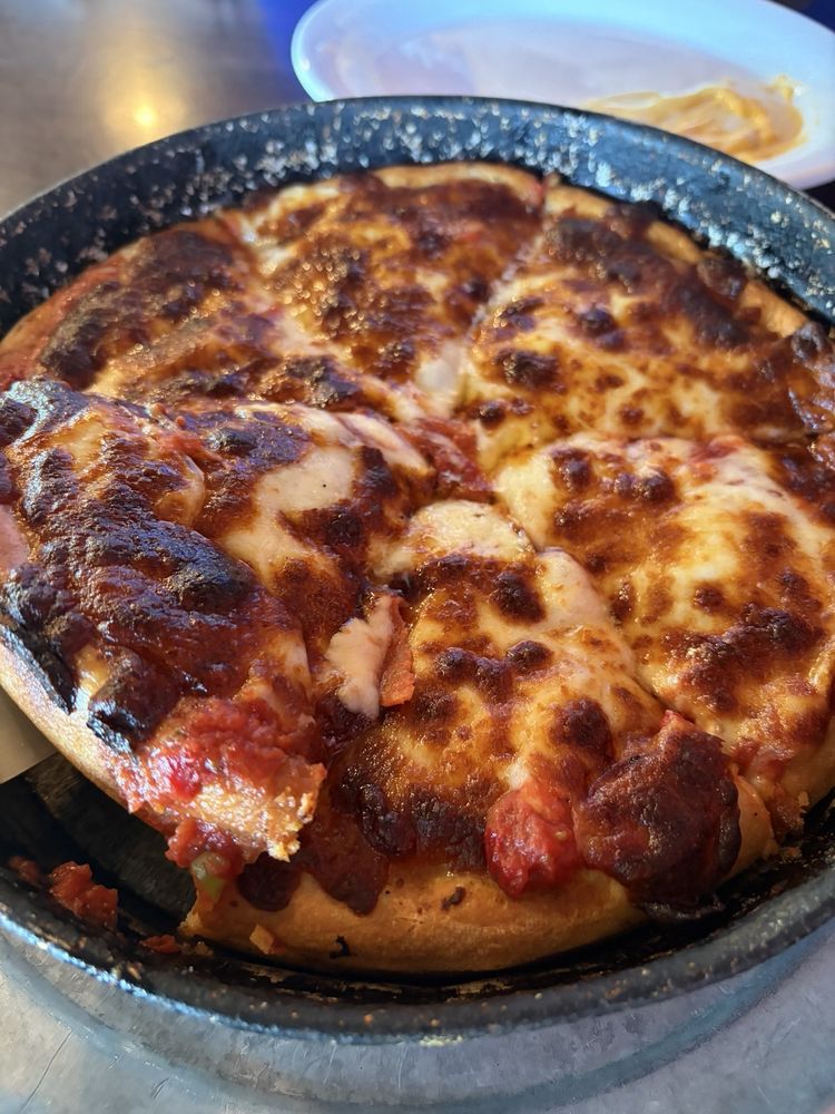 Graham’s Pizza Logo
