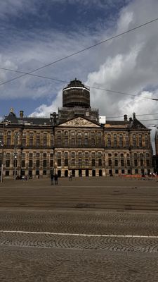 Dam by null
