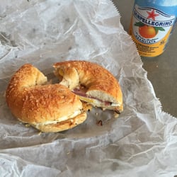 Bruegger's Bagels