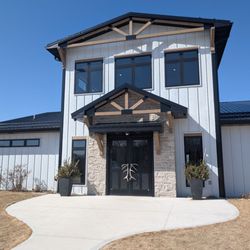 Timber Hill Winery