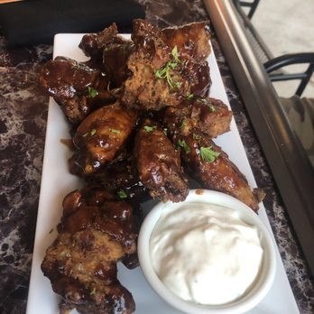 Vero Cucino Rustico - Wings - Pizza Near Me - Middletown, Connecticut Vero Cucino Rustico - Wings - Pizza Near Me - Middletown, Connecticut