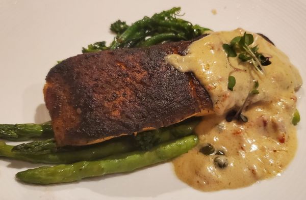 Azura Coastal Kitchen and Bar by null