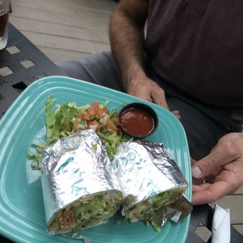 Papi's Tacos - Hampden - Veggie burrito - Bars Near Me - Baltimore, Maryland Papi's Tacos - Hampden - Veggie burrito - Bars Near Me - Baltimore, Maryland