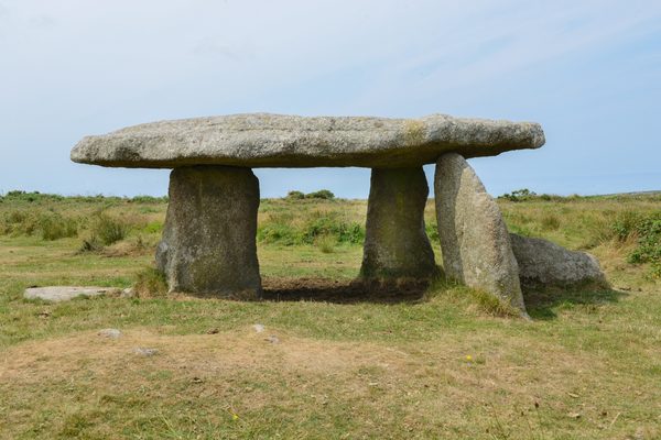 Lanyon Quoit by null