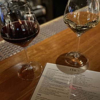The Evie - American Near Me - Chicago, Illinois