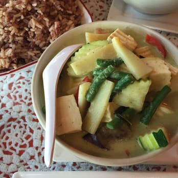 Thai Hut - Green curry with tofu. Delicious! - Thai Near Me - Sacramento, California Thai Hut - Green curry with tofu. Delicious! - Thai Near Me - Sacramento, California