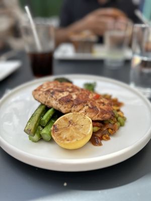 The Hollywood Rooftop Restaurant & Bar by Madame Tussauds by null