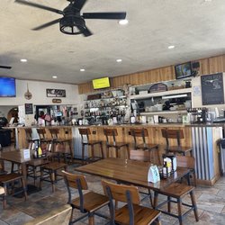 Castle Rock Bar & Grill Arizona - Lots of choices where to sit.