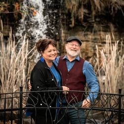 Glory Barn Branson - Pastors Rusty & Belinda Owens