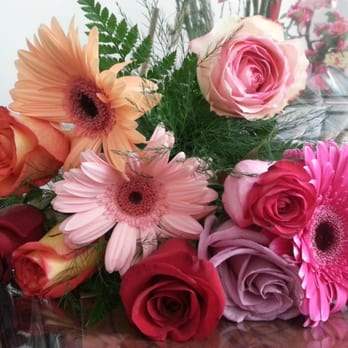 Unique Flowers - Roses for Mom on Mother's Day - Nurseries & Gardening Near Me - Brooklyn, New York