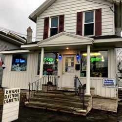 RW Vapors - Located in a "house"