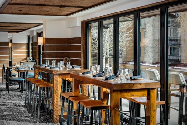 Spur Restaurant & Bar by null
